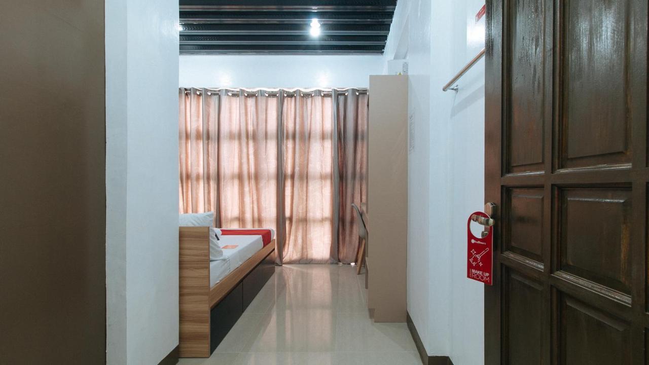 Reddoorz Near Iloilo International Airport Hotel Cabatuan Exterior foto